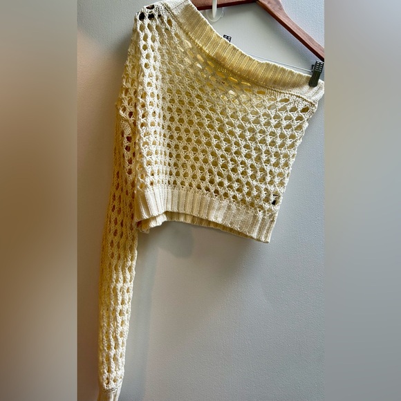 MaEve Anthropologie One-Shoulder Cream Knit Crochet Cropped Sweater - Picture 9 of 12